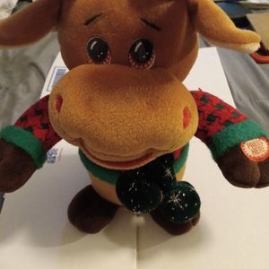 TL TOYS Christmas Reindeer PLUSH In Sweater Sings Jinglebell Rock Dances